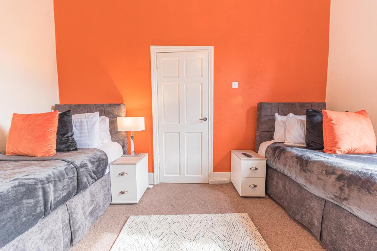 *king Bed* Luxury Centre House * Barrow-in-Furness