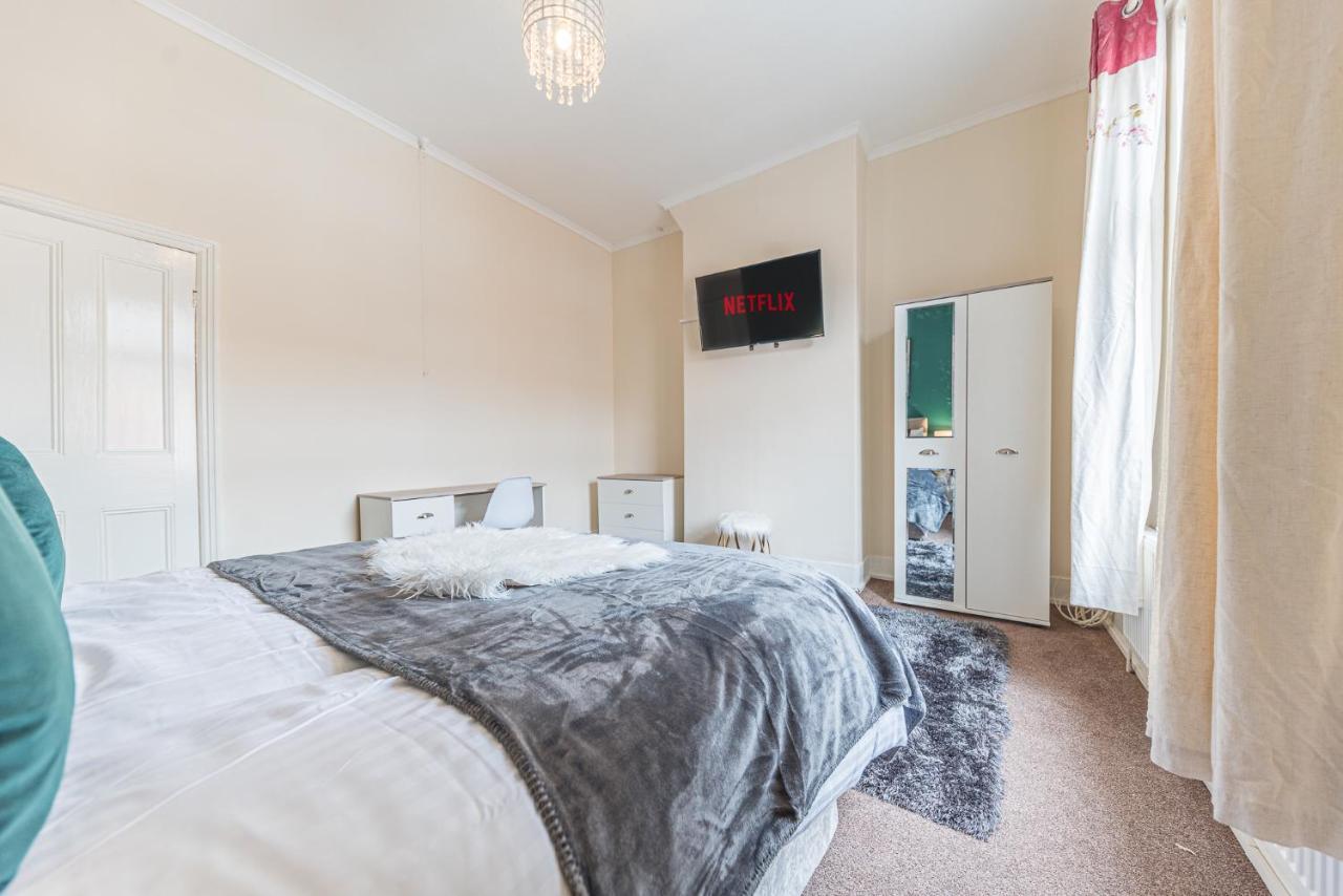 *king Bed* Luxury Centre House *